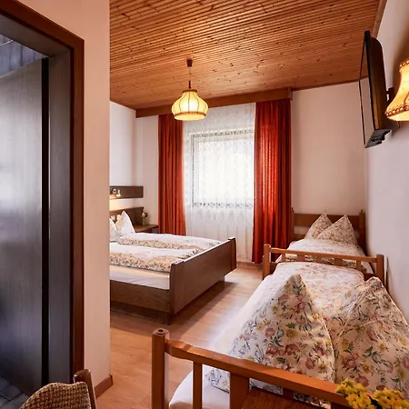 Ferienpension Zummüllerhof Natz-Schabs Zimmer foto