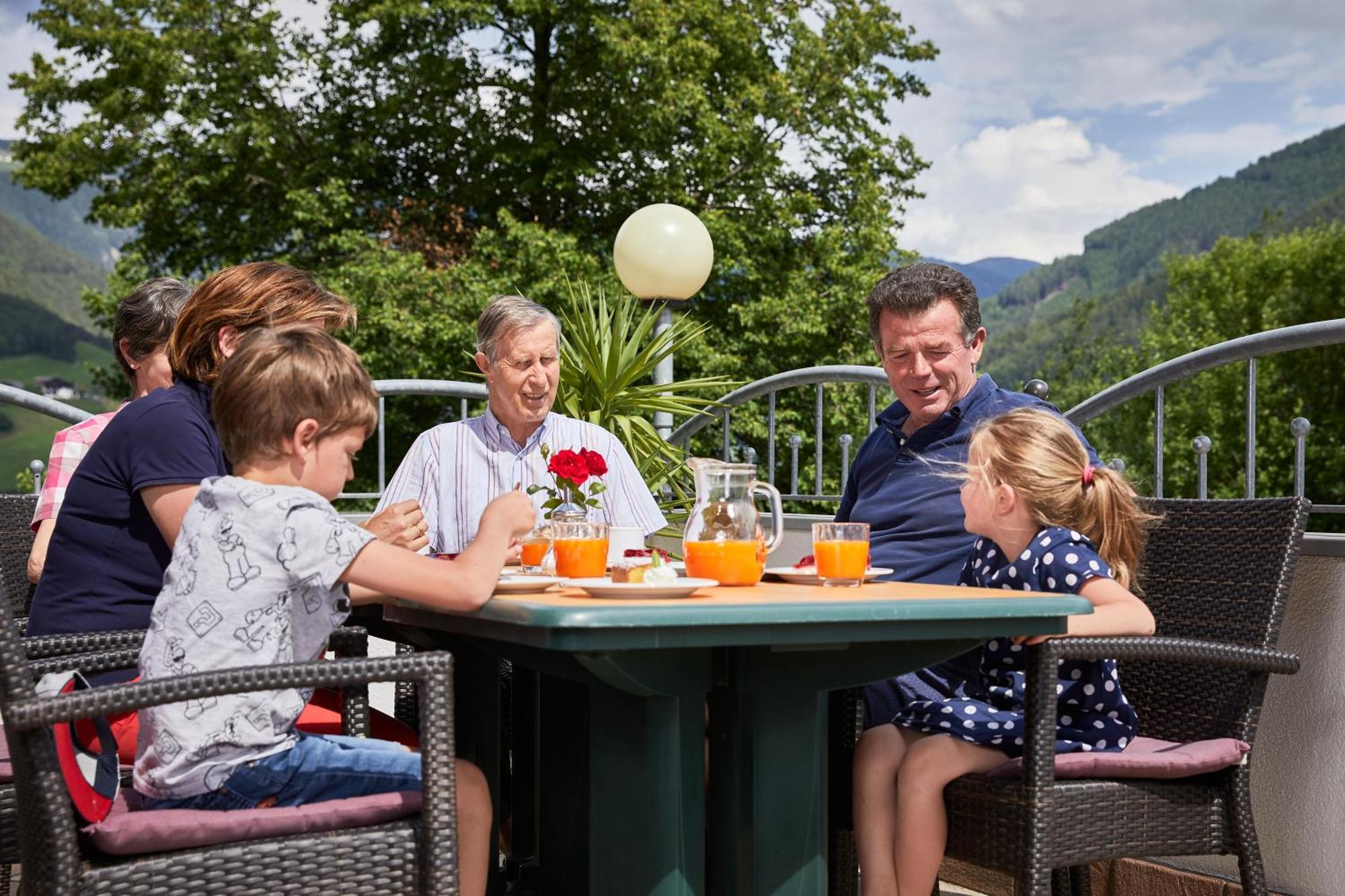 Ferienpension Zummullerhof Guest house *